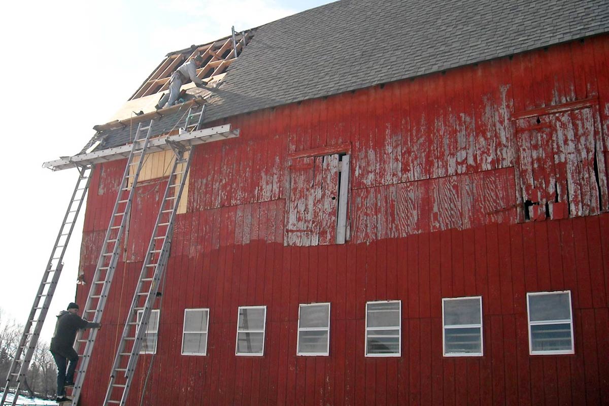 Barn roof repairs poconos, pa